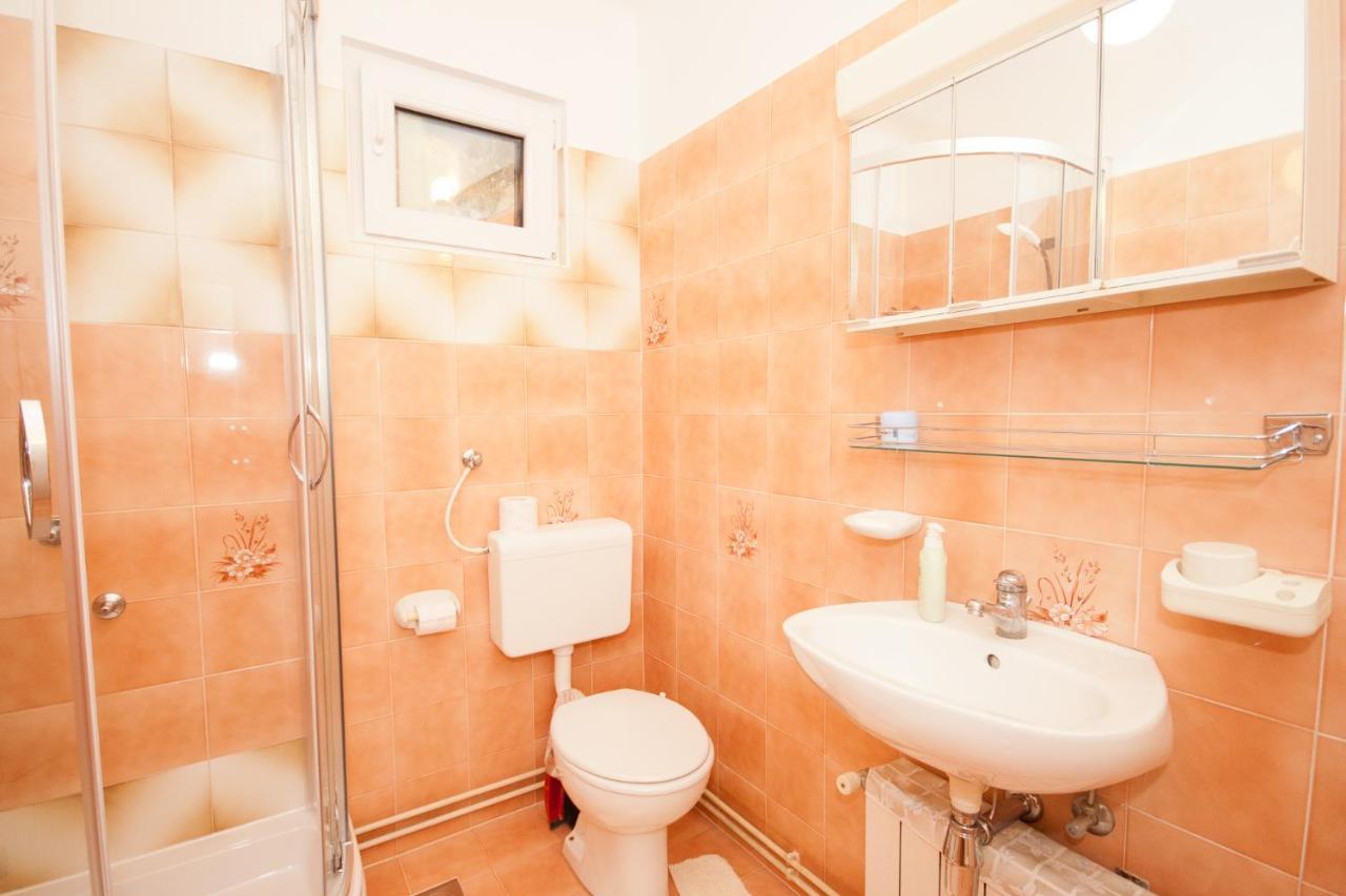 Apartments Katarina バスカ エクステリア 写真