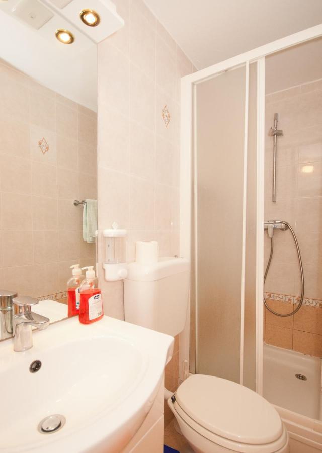 Apartments Katarina バスカ エクステリア 写真