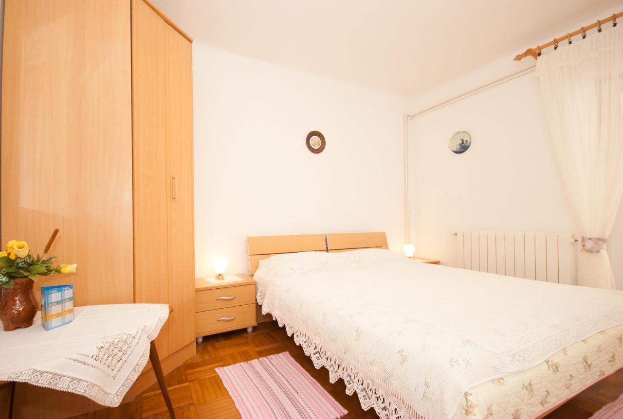 Apartments Katarina バスカ エクステリア 写真