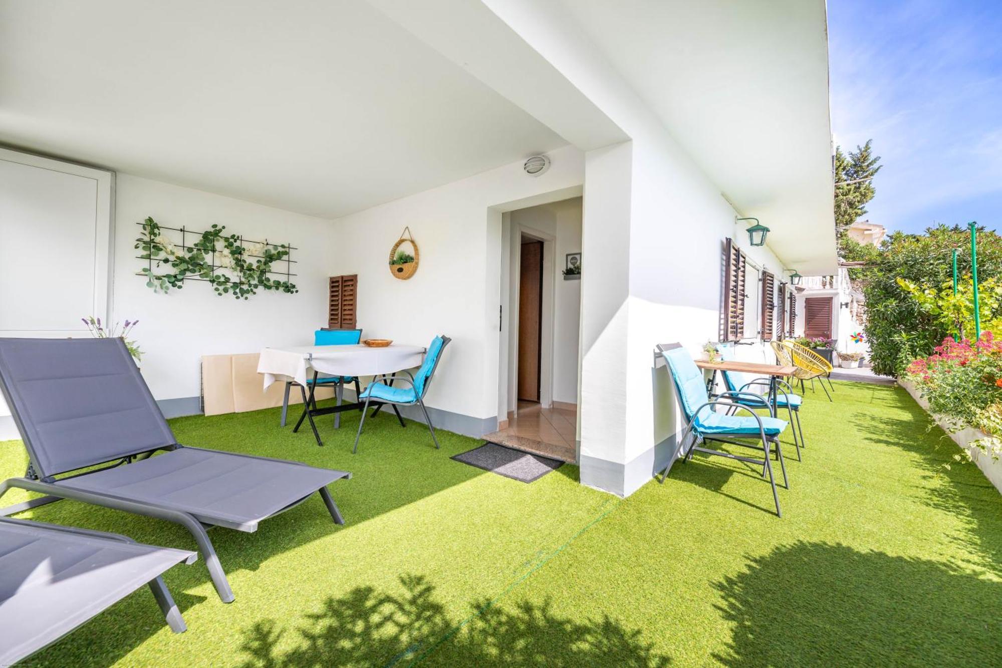 Apartments Katarina バスカ エクステリア 写真