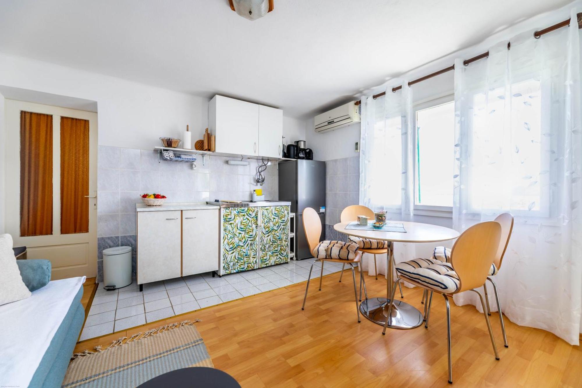 Apartments Katarina バスカ エクステリア 写真